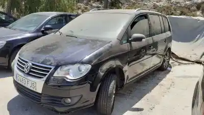 Здавання транспортного засобу VOLKSWAGEN TOURAN (1T1)  року 2006 потужний BMM