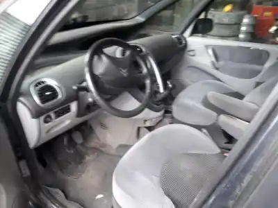 Здавання транспортного засобу citroen xsara picasso citroen xsara picasso hdi 110fap lx plus року 2006 потужний 9hz