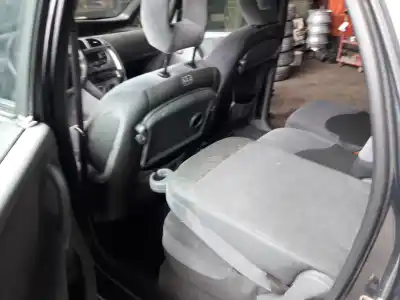 Здавання транспортного засобу citroen xsara picasso citroen xsara picasso hdi 110fap lx plus року 2006 потужний 9hz