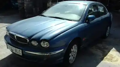 Scrapping Vehicle jaguar x-type 2.5 v6 of the year 2001 powered xb