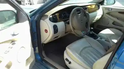 Scrapping Vehicle jaguar x-type 2.5 v6 of the year 2001 powered xb