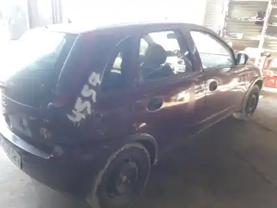 Veicolo di demolizione opel corsa c corsa c gasolina dell'anno 2003 alimentato z12xe