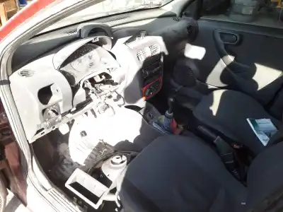 Veicolo di demolizione opel corsa c corsa c gasolina dell'anno 2003 alimentato z12xe