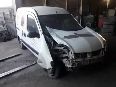 Scrapping Vehicle renault kangoo (f/kc0) kangoo of the year 2004 powered 