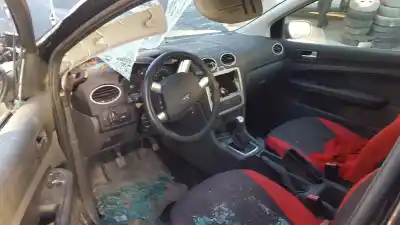 Scrapping Vehicle ford focus berlina (cap) ghia of the year 2005 powered hwda