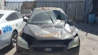 Scrapping Vehicle ford focus berlina (cap) ghia of the year 2005 powered hwda