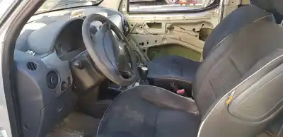 Здавання транспортного засобу peugeot partner (s2) combi plus року 2007 потужний 9hx