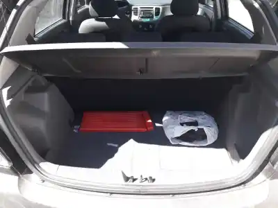 Verschrottungsfahrzeug kia rio 1.4 active des jahres 2006 angetrieben g4ee