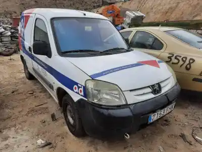 Hurda Aracı PEUGEOT PARTNER (S2)  Yılın 2006 güçlü WJY