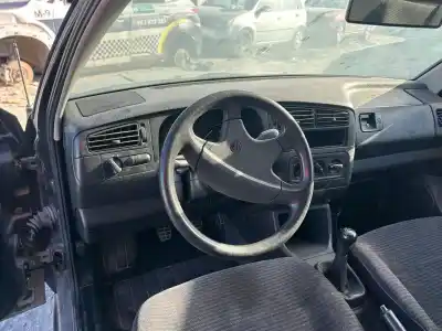 Sloopvoertuig volkswagen golf iii berlina (1h1) * van het jaar 1994 aangedreven abs