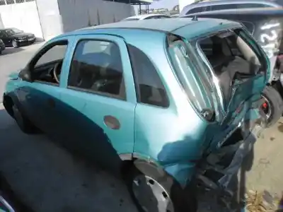 Veicolo di demolizione opel corsa c enjoy dell'anno 2004 alimentato z13dt