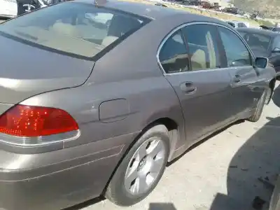 Veículo de Sucata bmw serie 7 (e65/e66) 730d do ano 2003 alimentado m60b30