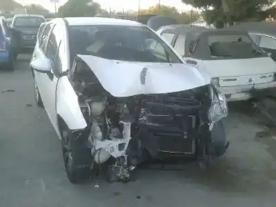 Veículo de Sucata CITROEN C3 Attraction do ano 2013 alimentado ZM01