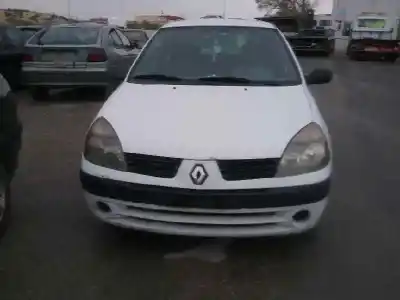 Здавання транспортного засобу renault clio ii fase ii (b/cb0) campus року 2001 потужний k9k740