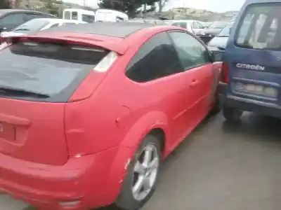 Veicolo di demolizione ford focus berlina (cap) ambiente (d) dell'anno 2007 alimentato kkda