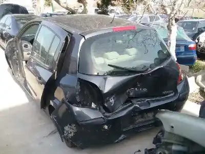 Veículo de Sucata renault clio iii authentique do ano 2007 alimentado k9k768