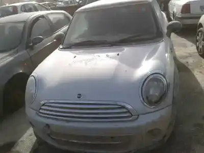 Veículo de Sucata mini mini (r56) 1.6 cooper d [1.6 ltr. - 82 kw diesel cat] do ano 2013 alimentado 