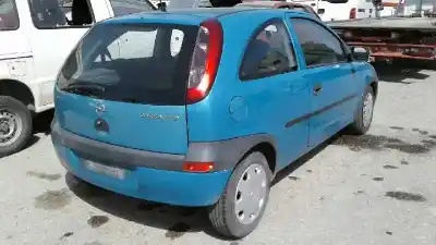 Sloopvoertuig opel corsa c furgoneta/hatchback (x01) 1.7 di 16v (f08, w5l) van het jaar 2001 aangedreven y17dtl