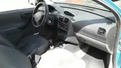 Sloopvoertuig opel corsa c furgoneta/hatchback (x01) 1.7 di 16v (f08, w5l) van het jaar 2001 aangedreven y17dtl