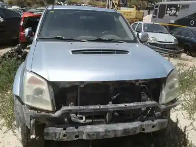 Veicolo di demolizione isuzu d-max double cab custom 4wd dell'anno 2007 alimentato 4jj1e4c