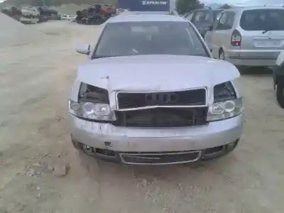Sloopvoertuig AUDI A4 B6 (8E2) 1.9 TDI van het jaar 2004 aangedreven AVF