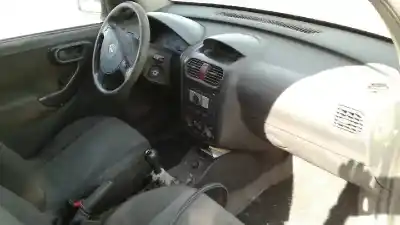 Veicolo di demolizione opel combo familiar dell'anno 2006 alimentato z17dth