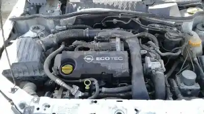 Veicolo di demolizione opel combo familiar dell'anno 2006 alimentato z17dth