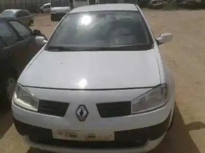 Sloopvoertuig renault megane ii berlina 5p authentique 82 cv / 60 kw van het jaar 2005 aangedreven k9k722