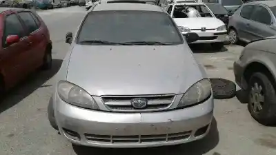 Veicolo di demolizione daewoo lacetti se dell'anno 2001 alimentato f14d3