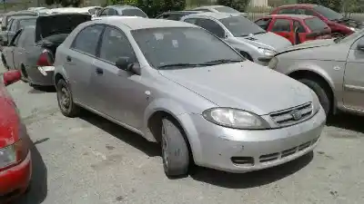 Veicolo di demolizione daewoo lacetti se dell'anno 2001 alimentato f14d3