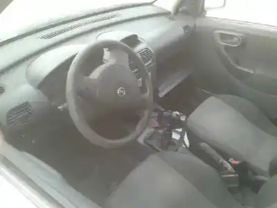 Veicolo di demolizione opel combo cargo dell'anno 2005 alimentato z13dt