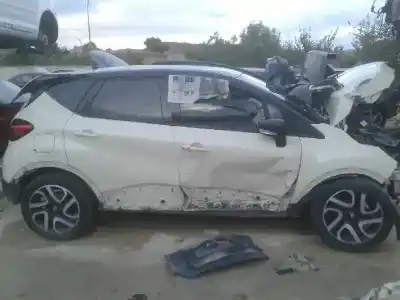 Veicolo di demolizione renault captur ii intens dell'anno 2017 alimentato 