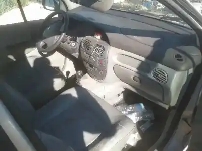 Здавання транспортного засобу RENAULT SCENIC (JA..) 1.9 DCI Authentique року 2001 потужний F9Q K7