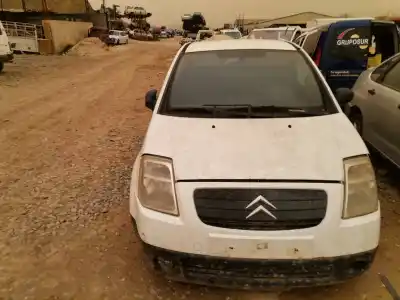 Veículo de Sucata citroen c2 audace do ano 2001 alimentado 