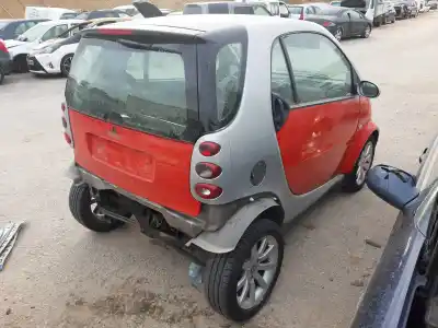 Veicolo di demolizione smart coupe básico (45kw) dell'anno 2004 alimentato 