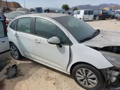 Veicolo di demolizione citroen c3 collection dell'anno 2012 alimentato 8h01
