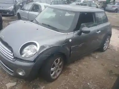 Sloopvoertuig bmw mini (r56) cooper d van het jaar 2001 aangedreven 9hzdv6ted4
