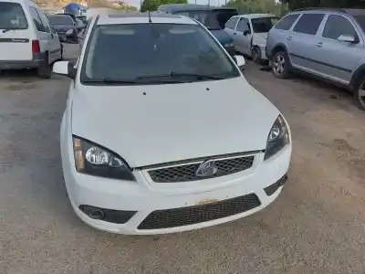 Veículo de Sucata ford focus berlina (cap) ambiente (d) do ano 2007 alimentado kkda