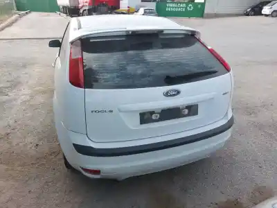 Veículo de Sucata ford focus berlina (cap) ambiente (d) do ano 2007 alimentado kkda