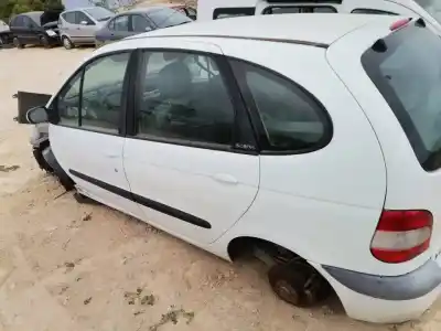 Scrapping Vehicle renault scenic (ja..) 1.9 dci authentique of the year 2002 powered f9q k7
