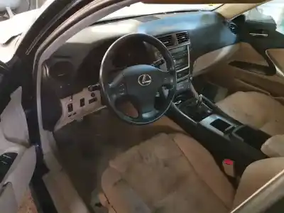 Scrapping Vehicle lexus is200 (ds2/is2) 220d of the year 2008 powered 2adfhv