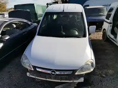 Veicolo di demolizione opel combo tour cosmo dell'anno 2006 alimentato z17dth