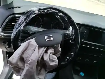 Scrapping Vehicle seat ateca (kh7) reference of the year 2018 powered dgt