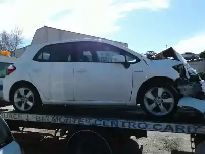 Veículo de Sucata toyota auris hybrid active do ano 2011 alimentado 2zrfxe