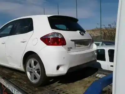 Veículo de Sucata toyota auris hybrid active do ano 2011 alimentado 2zrfxe