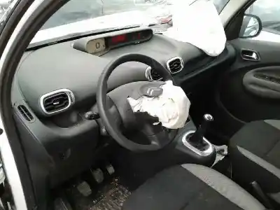 Scrapping Vehicle citroen c3 picasso sx of the year 2010 powered 9hxdv6ated4