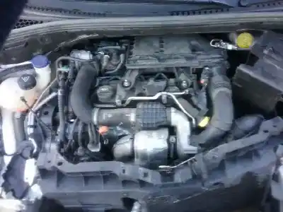 Veículo de Sucata citroen c3 attraction do ano 2001 alimentado 8hrdv4c