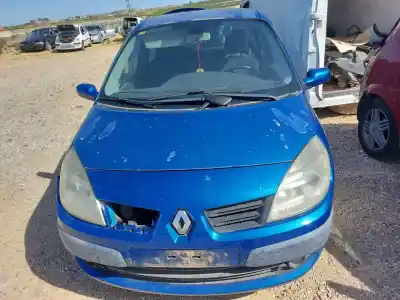 Scrapping Vehicle RENAULT SCENIC II Confort Dynamique of the year 2007 powered K9K P7