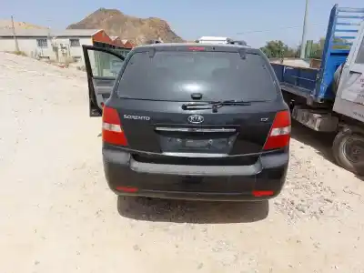 Veículo de Sucata KIA SORENTO KIA SORENTO I (JC) 2002-2011 do ano 2001 alimentado 