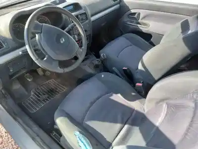 Здавання транспортного засобу renault clio ii fase i (b/cbo) 1.2 16v alize 75 cv / 55 kw року 2001 потужний d4f b7